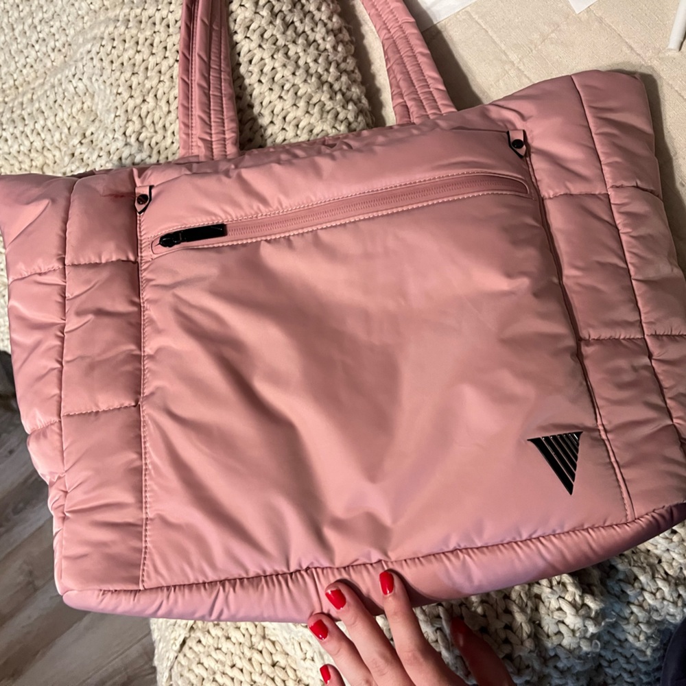 VS Puff Tote